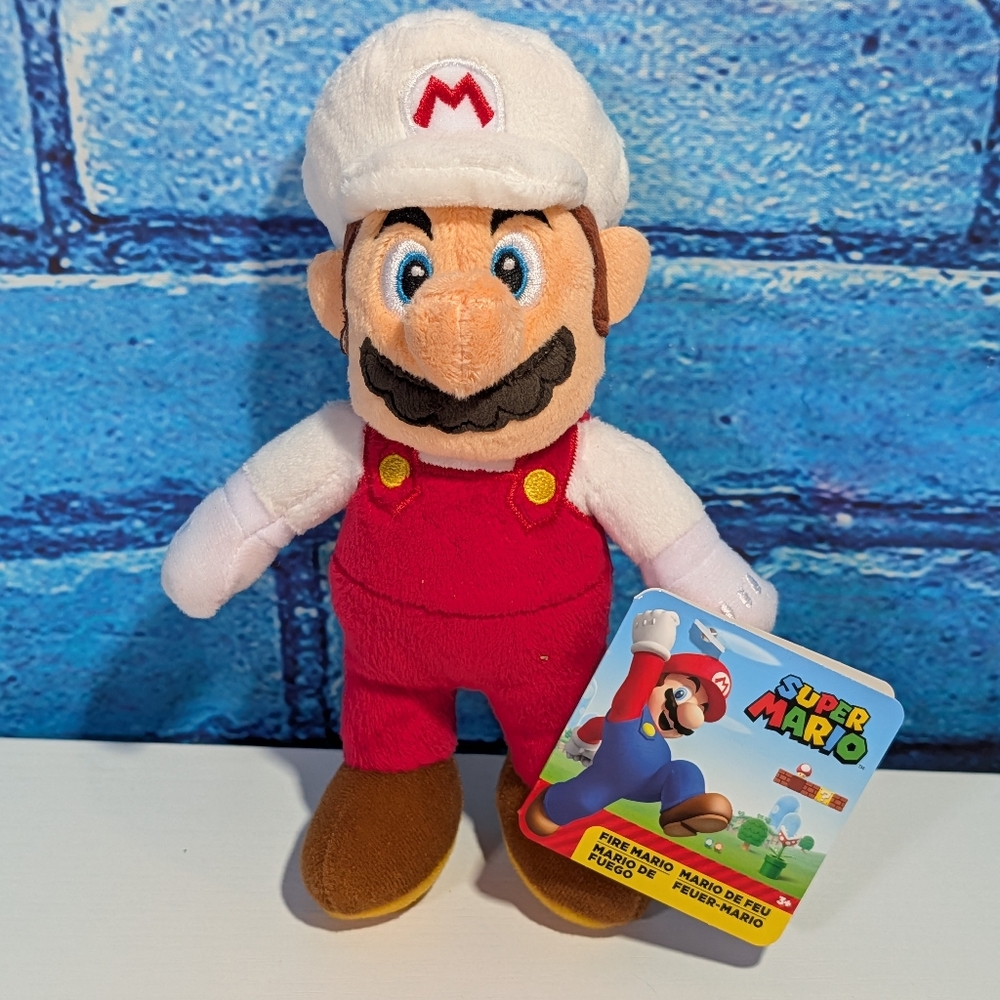 New JAKKS Pacific Super Mario Bros. Small Plush Toy Stuffed Animal Fire Mario